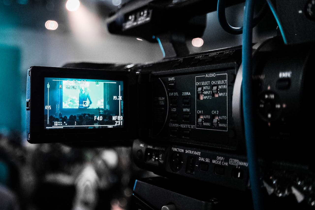 black-camera-recorder