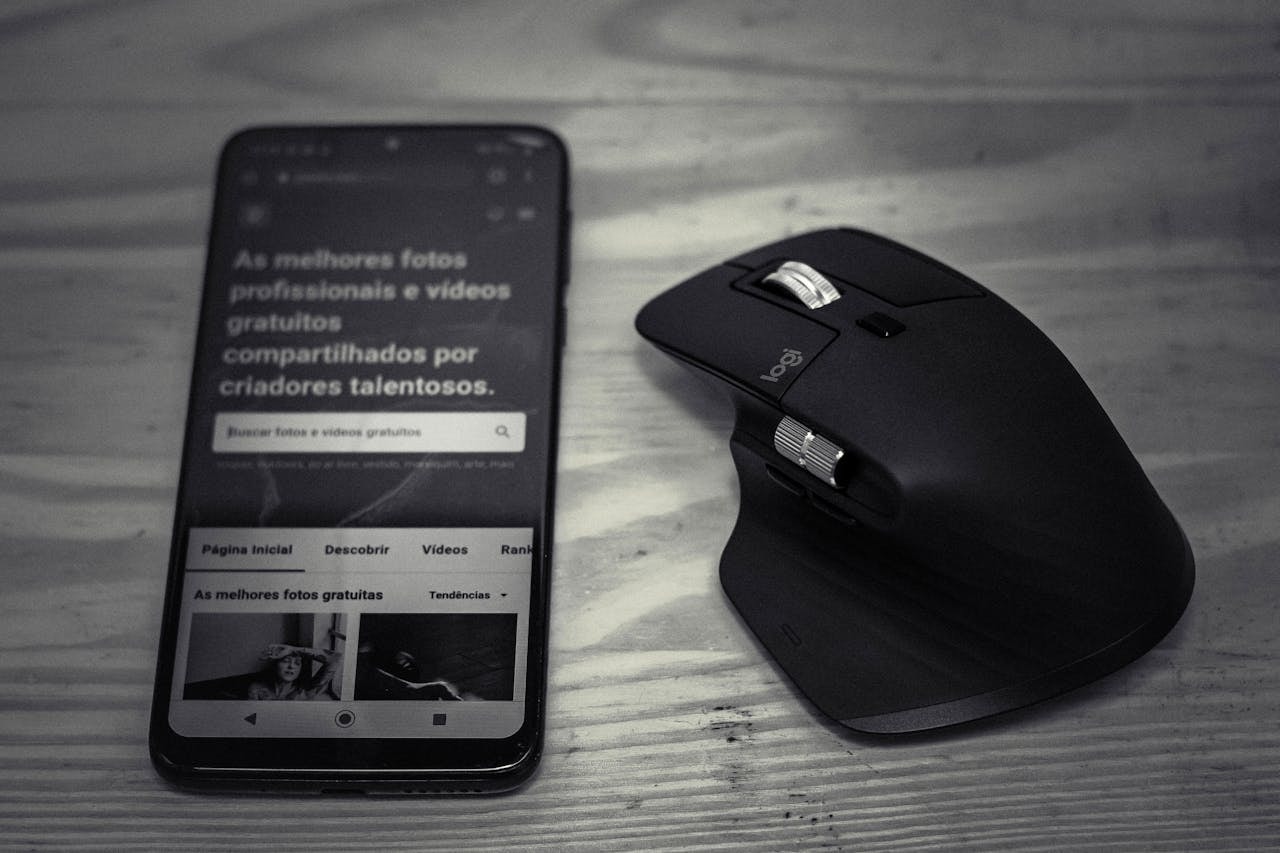 Phone and console