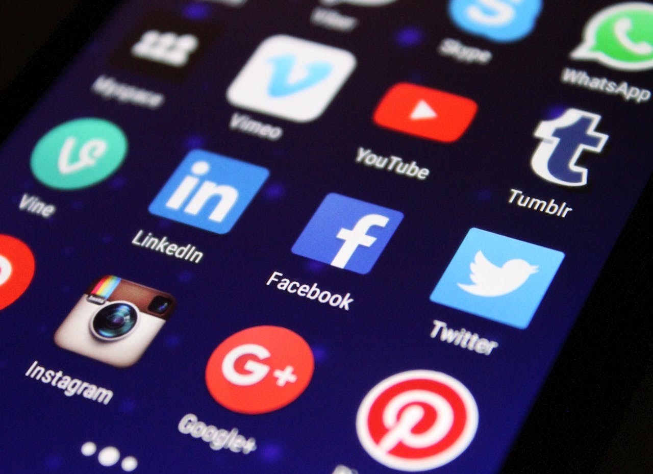 Supporting Social Media and Content Distribution
