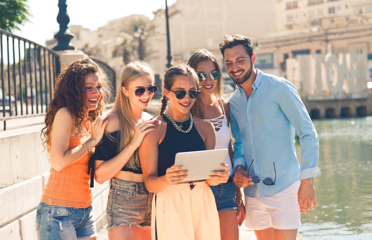Why People Share Content