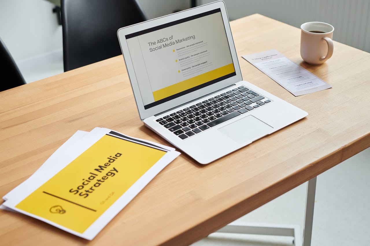 Role of a Social Media Advertising Agency